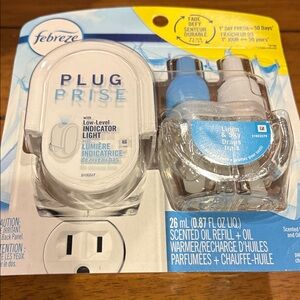 Febreze Plug-In with Blue and Gray Design
